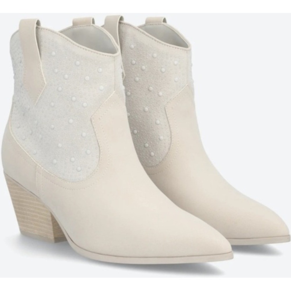MIA Western Ankle Boots Pearl Detail Pointed Toe Block Heel Cream Size 8 NEW $90